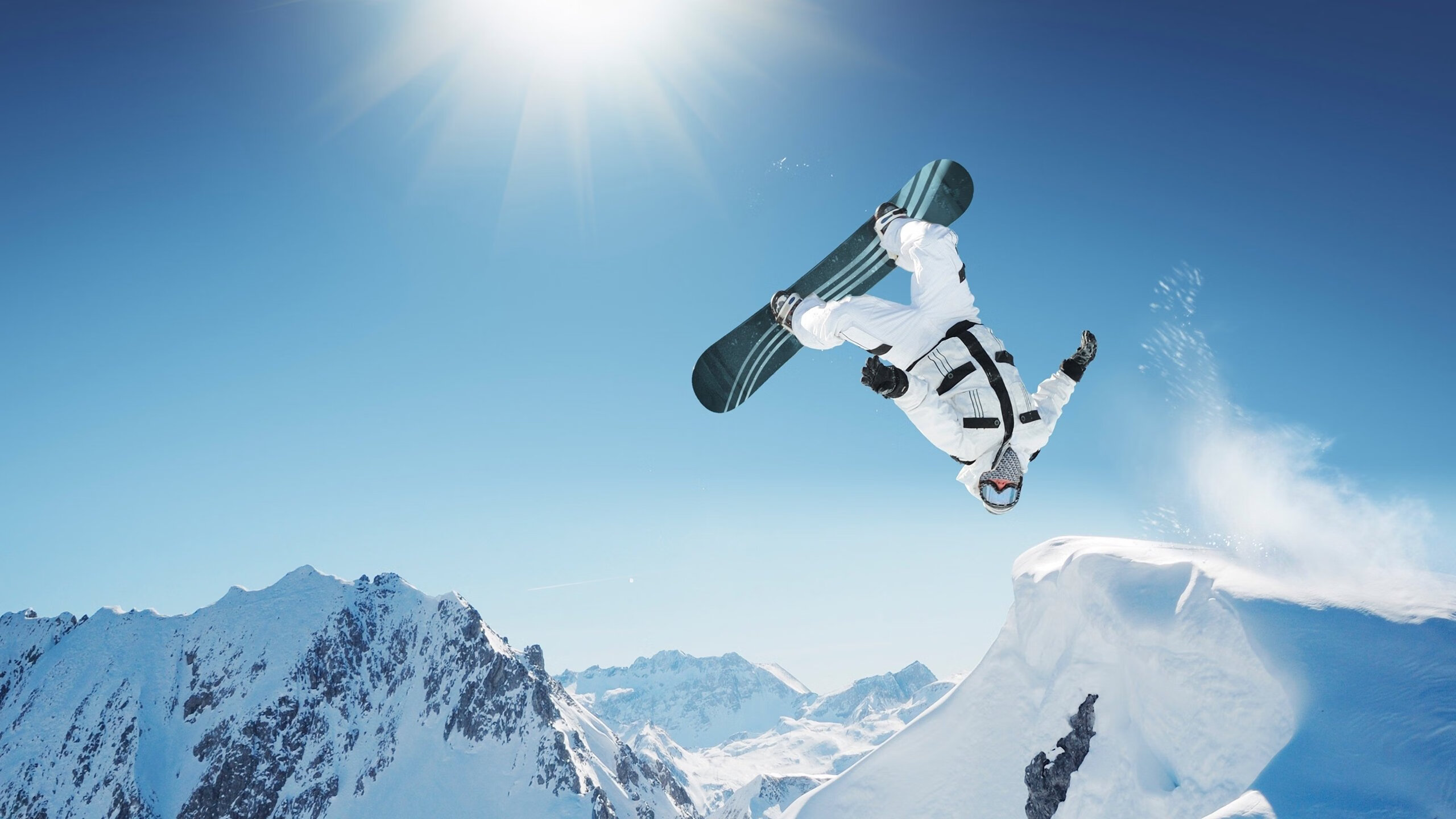 英超冠军争夺:悬念持续升腾,精彩不断!,英超冠军2020-2021